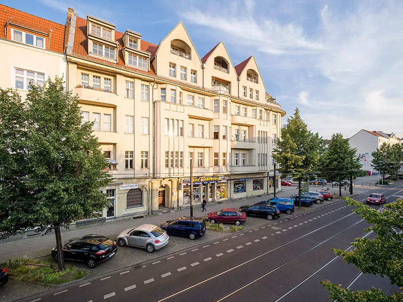 Renovierungsbedürftige Altbauwohnung in Alt-Hohenschönhausen neu zu vermieten — photo 1